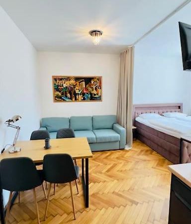 Apartman II Centrum Praha Bagian luar foto