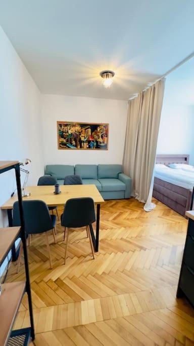 Apartman II Centrum Praha Bagian luar foto