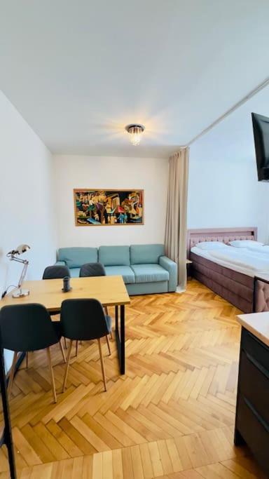 Apartman II Centrum Praha Bagian luar foto